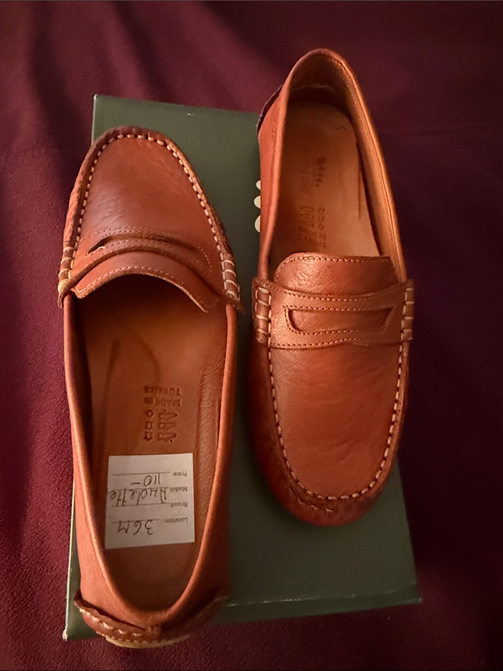 Spring Step Women's Cognac Leather Moccasin Loafers retailed for $110 never worn